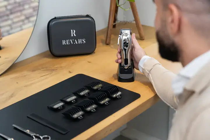 Revahs ClipperOne Pro - Professionele Draadloze Tondeuse - Baardtrimmer - Hoofdhaar Mannen